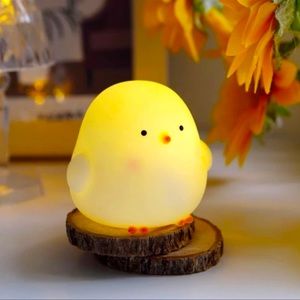 My Little Friend Chick Warm Golden Ambient Night Light, Freestanding - NIB